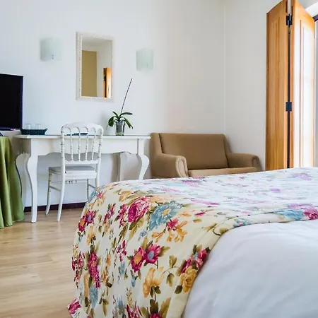 Szálloda Casa Da Padeira *